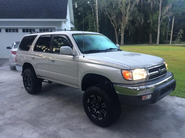 2000 SR5