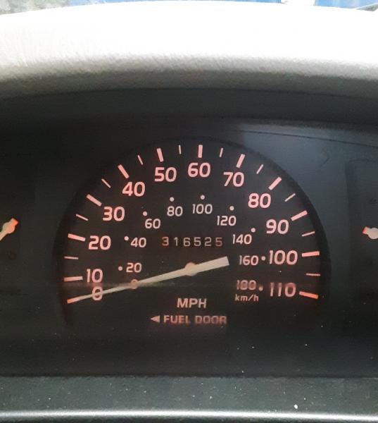 2003 Tacoma 4X4 2.7L 5spd 316K just ripped his back bumper in half pulling dad's E250 out of a field.