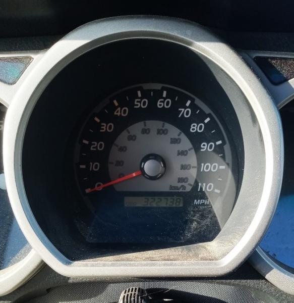 2005 4Runner 4X4 4.0L 322,738 miles, runs and drives great!