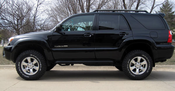 2006 4Runner - April / Cloudy Day