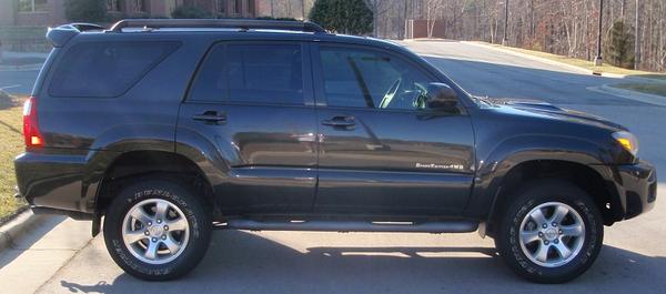 2007 Lift Passenger