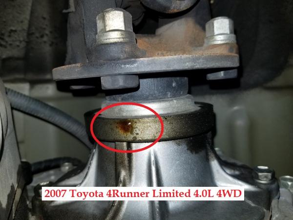 2007 Toyota 4Runner Seal   Leak