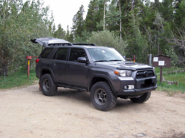 2010 4Runner with 17x8" Konig Countersteer Type X Anthracite Light Gunmetal by FN Wheels