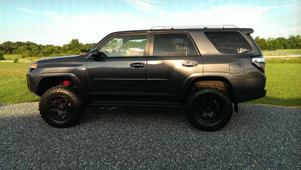 2015 SR5P with Toytec Ultimate 3" Lift & Bilstein 5100's | Mickey Thompson Baja MTZ P3 Tires (285/70R17) | 17x9 Mickey Thompson Sidebiter II Wheels
