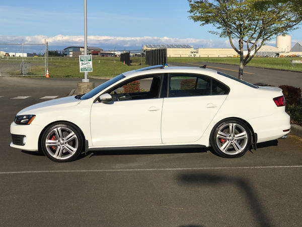 2015 Volkswagen Jetta GLI - Pure White