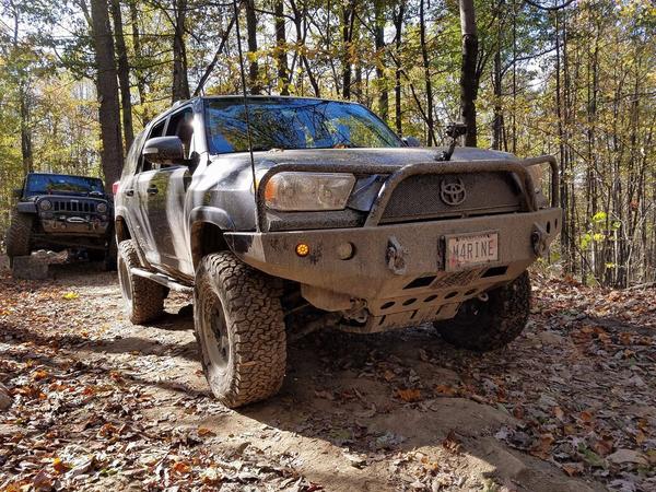 20161031 gator and 4run