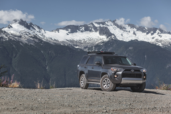 2017 TRD Off Road w/ KDSS

Currently stock.