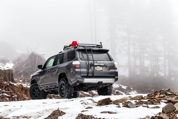 2017 TRD Off Road w/ kdss.