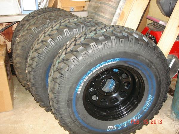 33x12.50's on 15x8 wheels with 3.75 offset