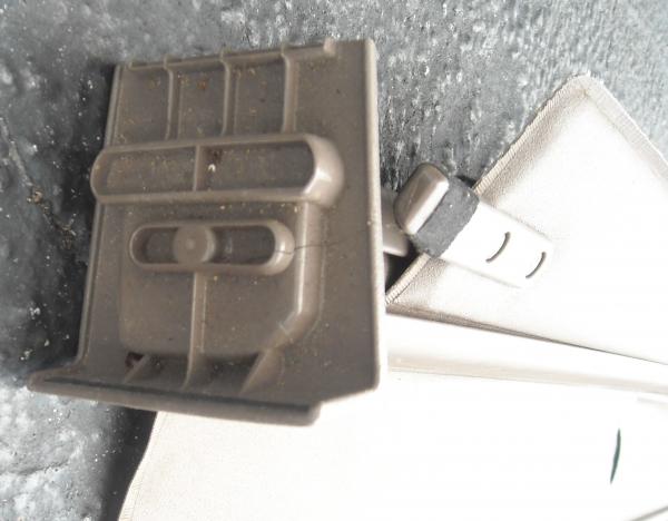 3rd gen Tan Cargo Cover end bracket