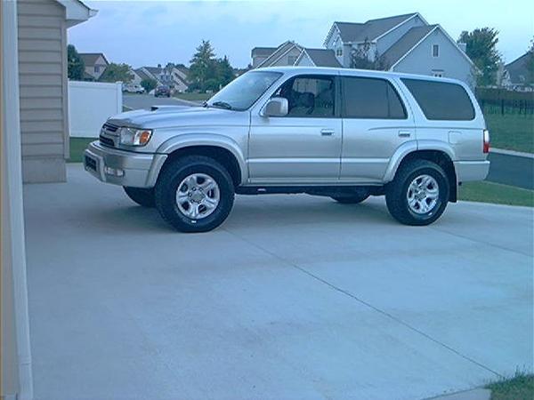 4 runner 2