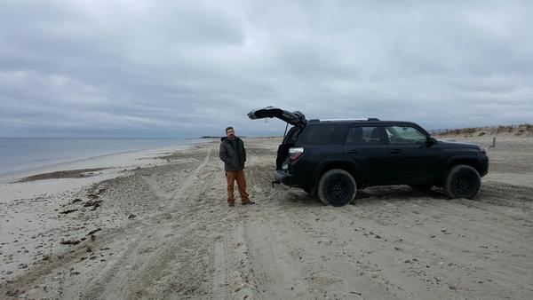 4R On the beach, where is everybody?