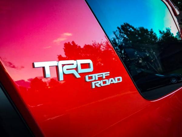 4Runner badges