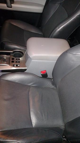 4Runner center armrest