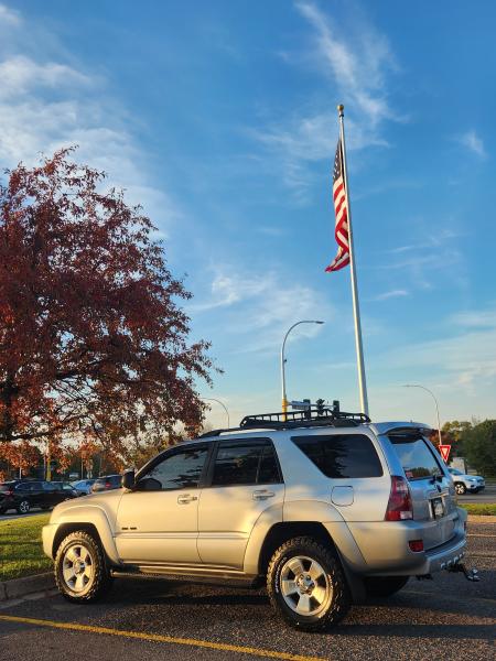 4RUNNER   FALL PHOTO