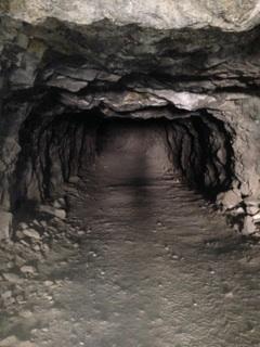 4Runner in a mineshaft