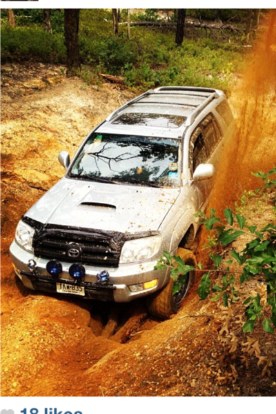 4runner offroad1

shortly after this pic is blew my rear diff trying to get up jemima mountain. these things happen....