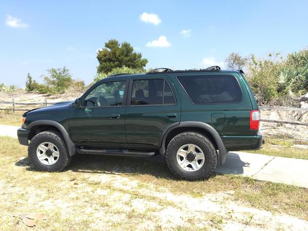 4Runner, pre-lift, new shoes 3