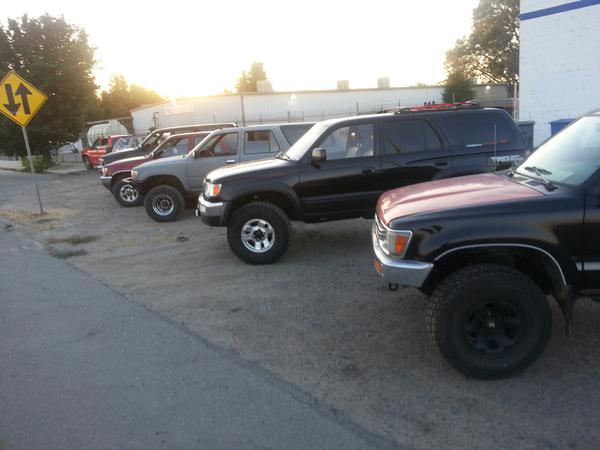 4Runners in a row 2