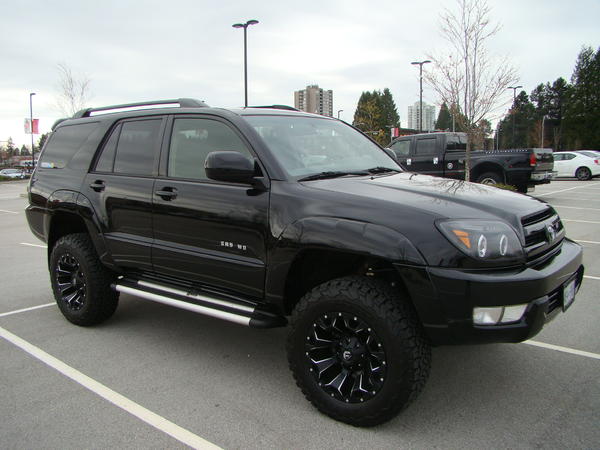 4th generation  4runnrer 2003