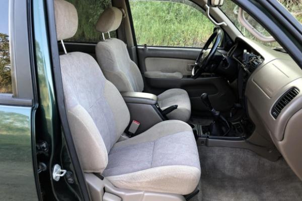 5spd 3rd gen interior