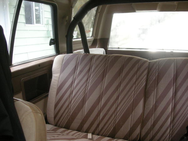 84 4runner 010