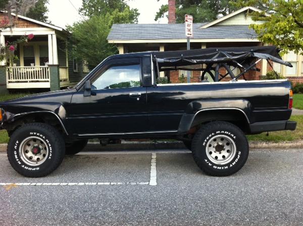 89 4runner, auto, on 32s, V6, soft top, EFI
