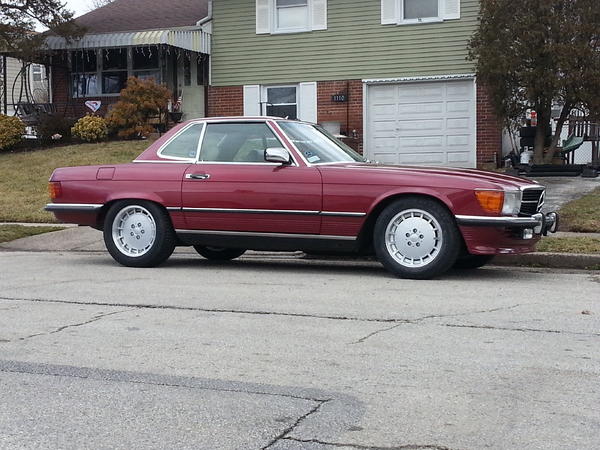 89 Mercedes 560sl