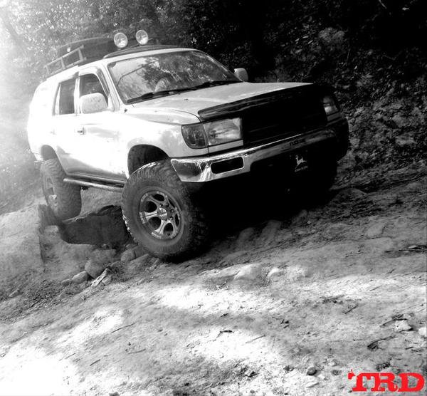 A friend edited this pic for me i think it looks sick