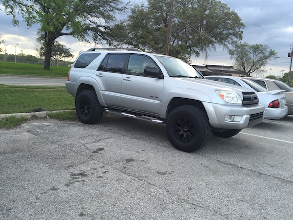 After lift was installed. Bilstein 5100s at 2.5", rear DS 1.5" spacer on stock springs.