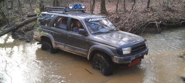 after toytec 3" lift...crossin a creek