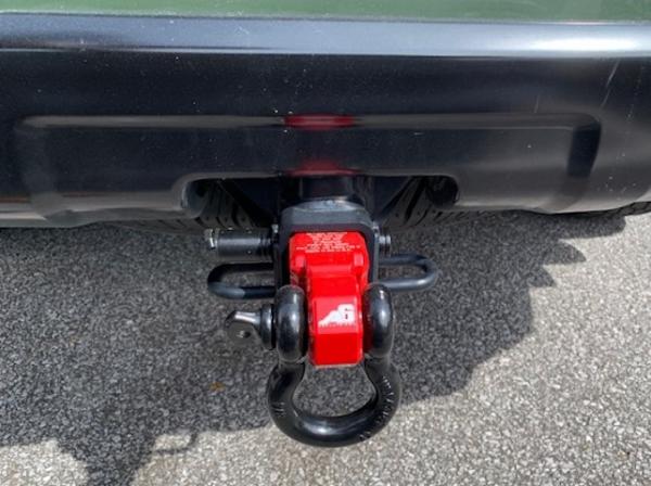 Agency6 shackle block and locking pin. Like everything else, I wanted a shackle block made in the USA. Now I need some basic recovery gear to be able 