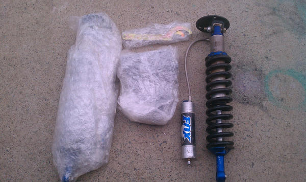 All Pro Offroad Fox 2.0 FJ Cruiser front shocks