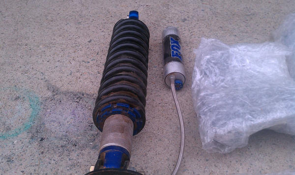 All Pro Offroad Fox 2.0 FJ Cruiser front shocks