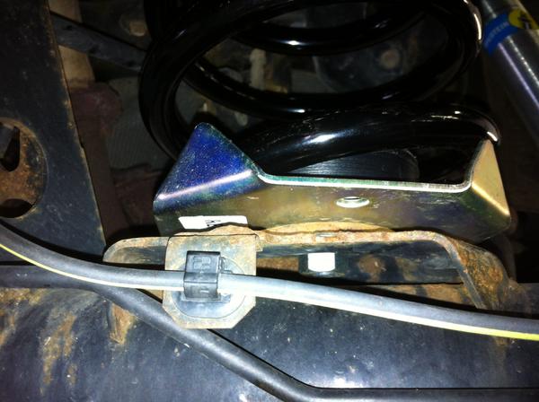 Another shot of the plate that was installed after removing the rear airbag suspension.