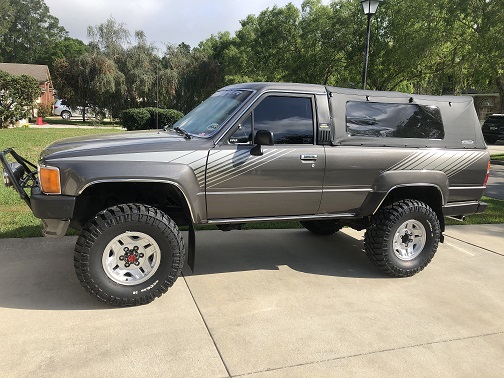 Back to SR5 alloys w/ Deegan 38, 32x11.5x15 MT
Soft Topper