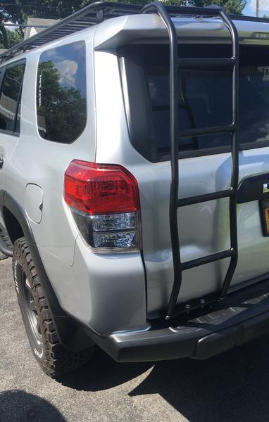 BajaRack Ladder Installed