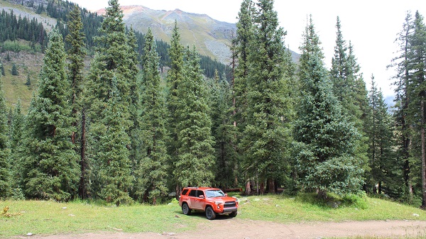 Bandora Mine and Clear Lake trail.
