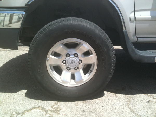 Before: Michelin LTX 265/70/R16's