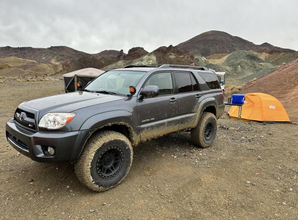 Calico mud camping