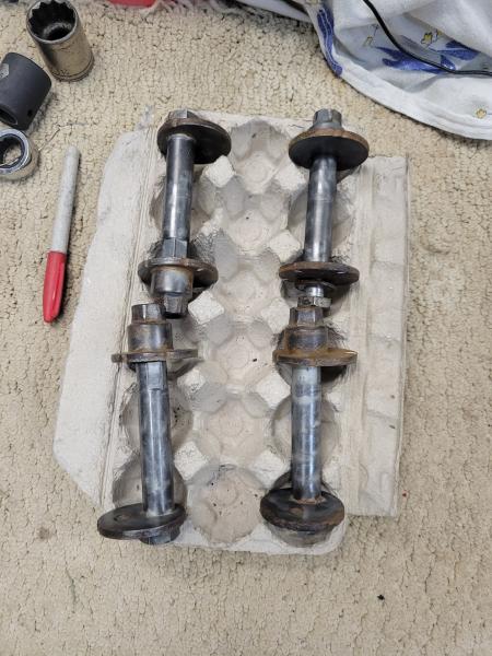Cam adjusters, all cleaned up