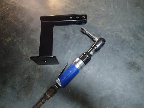 Cheap Walmart wrench works fine