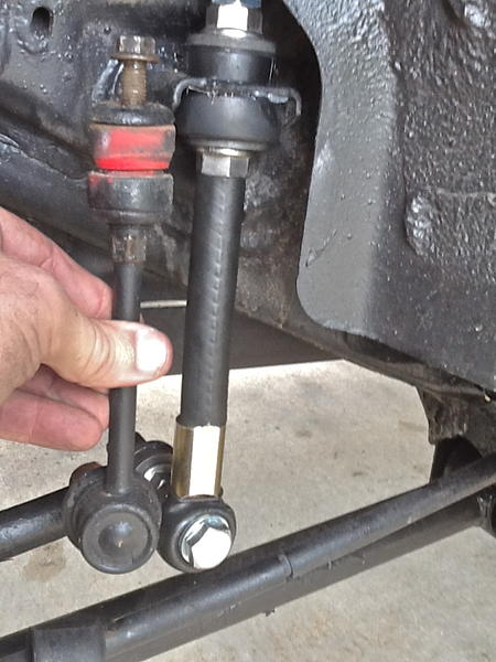 Comparing OEM-style end link vs. Adj. HD Sway Bar Link