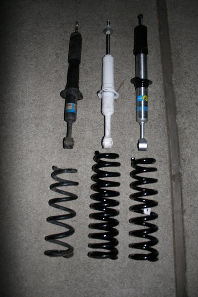 comparison shot left to right. Stock, Pro Comp 3' and OME 884/Bilstein 5100