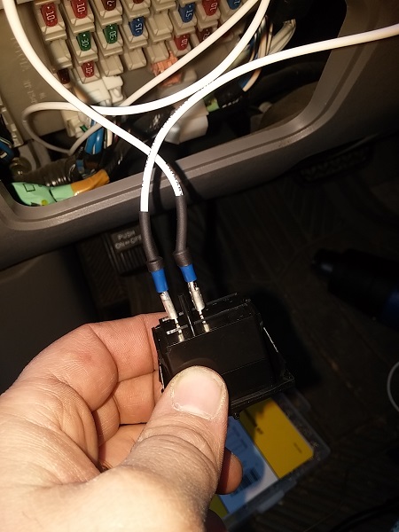 Connectors on the other side of fire run to the switch.