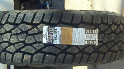 Cooper Zeon ltz LT285/70/17