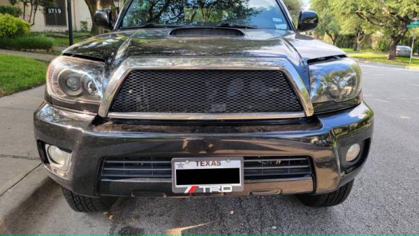 Could be worse! This is the Diamond XXL mesh from customcargrills.com.