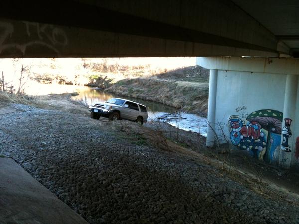 creek & graffiti