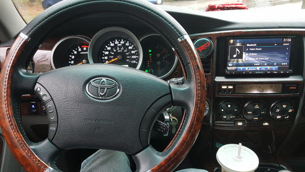 Dash light and gauge cluster conversion still in progress. Once I have more time will finish.