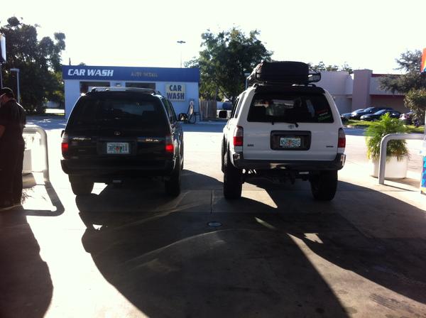 Day one next to my buddy's lifter Runner.